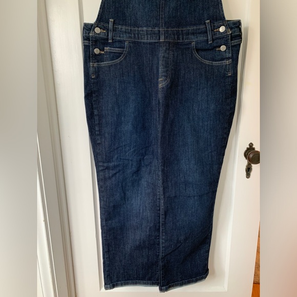 Brand new Levi’s overalls dark denim 16W - Picture 8 of 9